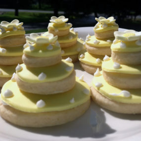 flower cookies for bridal shower