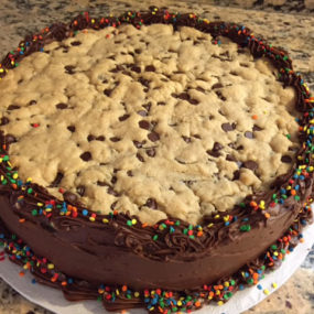 frosted cookie cake