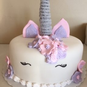 unicorn birthday cake